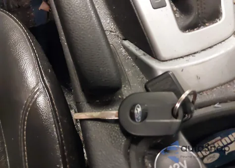 2014 Ford Focus Se z USA, uszkodzony, nr VIN 1FADP3F29EL373900